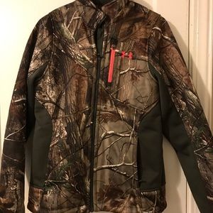 Under Armour Scent control Women’s jacket size M